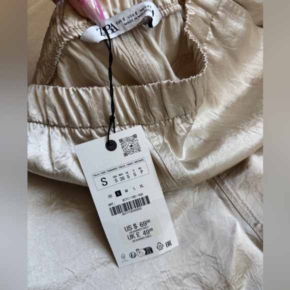Zara Satin Cargo Lightweight Pants - Picture 3 of 4